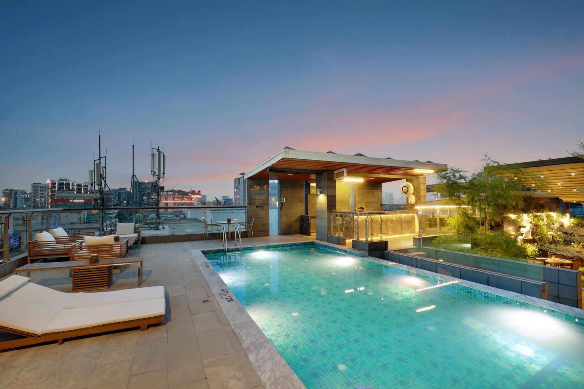 Doreen Hotel Dhaka Buitenkant foto